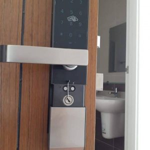 Sửa khóa cửa điện tử Mở khóa cửa điện tử giá rẻ